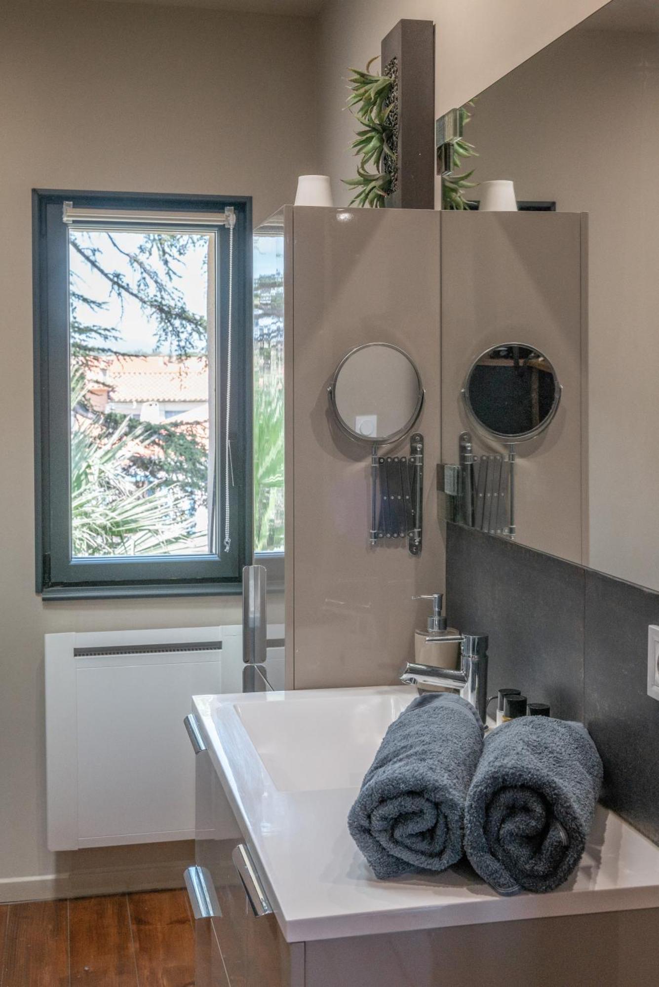 Appartement Classe 3 Etoiles - Canohès Eksteriør billede